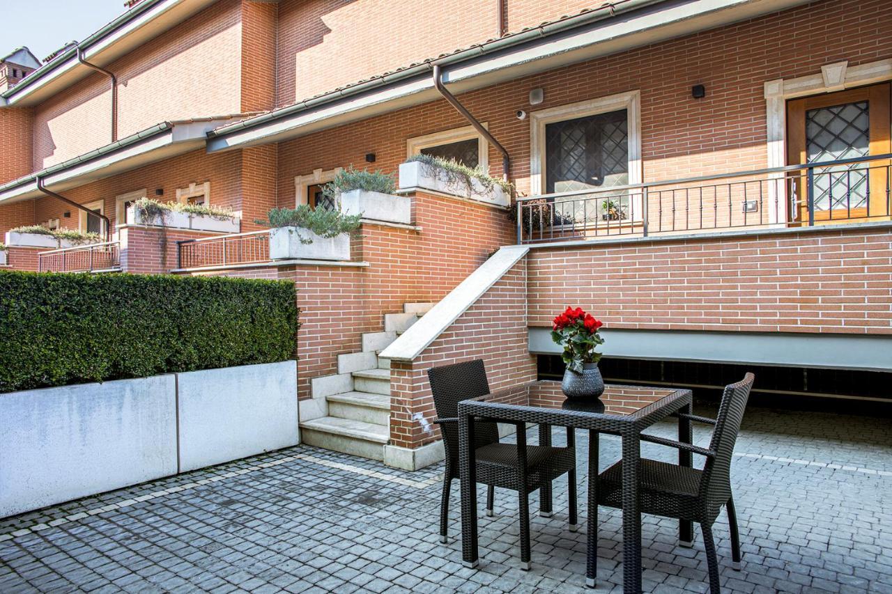 Borgo Aureo Villa Rome Exterior photo